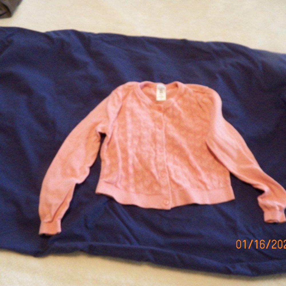 CARTER'S 5T  CARDIGAN PINK SWEATER WITH HEART SHAPE PATTERN ON FRONT